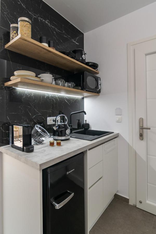Orama Suites Milos Adamantas  Bagian luar foto